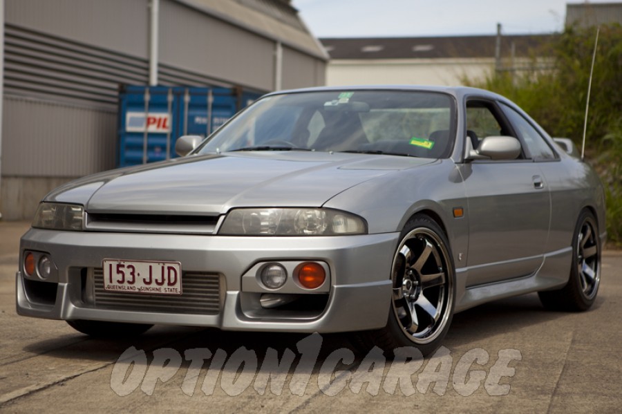 Nissan Skyline R33 wheels Rota Grid 18″ 9.5J ET30 245/40