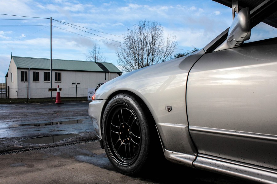 Nissan Skyline R32 wheels Enkei RPF1 17″ 10J ET18 255/40 GTR 