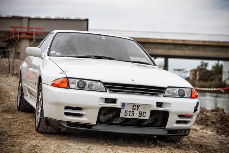 Nissan Skyline R32 wheels OEM Nissan Skyline R33 GTR 17″ 9J ET30 255/40 GTR 