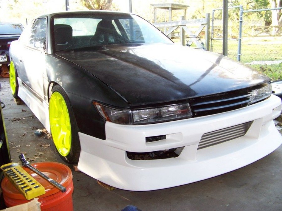 Nissan Silvia S13 wheels Rays Gram Ligths 57 D 18″ 9.5J ET12 235/40