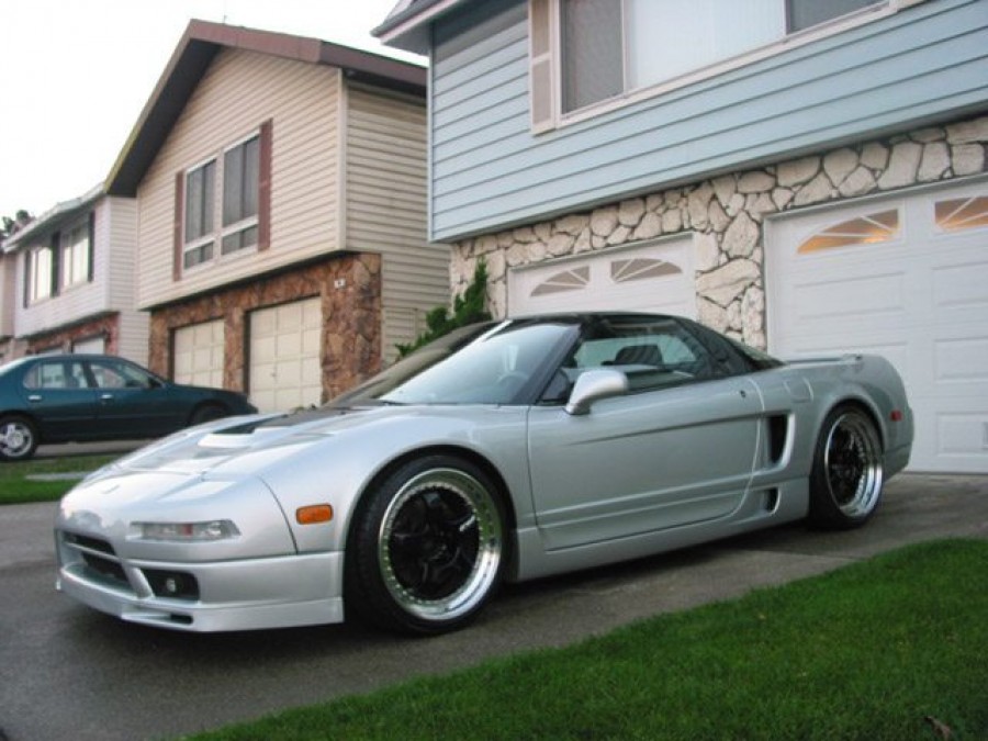 Acura NSX 1 generation. NA1, NA2 wheels Work Meister S1 3P 18″ 8J ET31 225/35 19″ 10.5J ET41 275/30