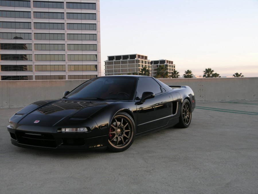 Acura NSX 1 generation. NA1, NA2 wheels Rays Volk Racing CE28N 17″ 8J ET38 215/40 18″ 9.5J ET40 265/30