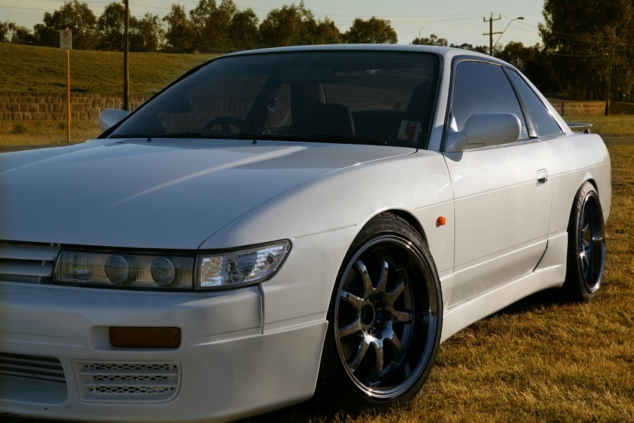 Nissan Silvia S13 wheels Work Emotion XD9 17″ 9.5J ET9 215/45 18″ 10J ET18 235/40