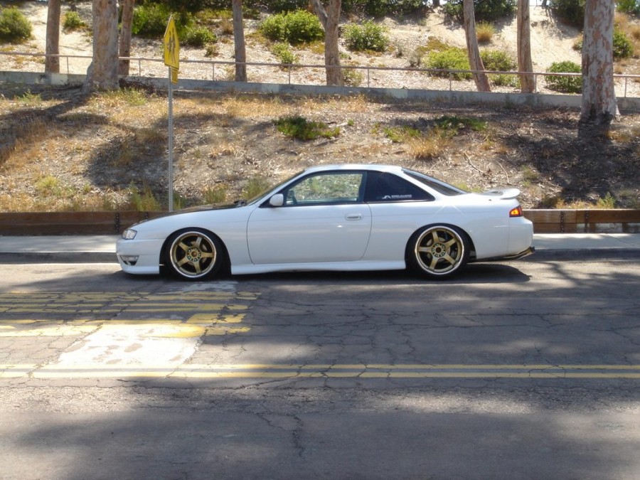 Nissan Silvia S14 wheels Rays Gram Lights 57 Pro 17″ 10J ET25 225/35 18″ ET14 225/40