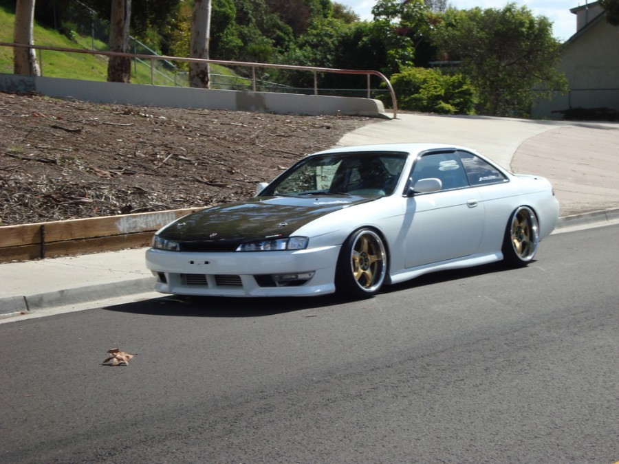 Nissan Silvia S14 wheels Rays Gram Lights 57 Pro 17″ 10J ET25 225/35 18″ ET2 215/40