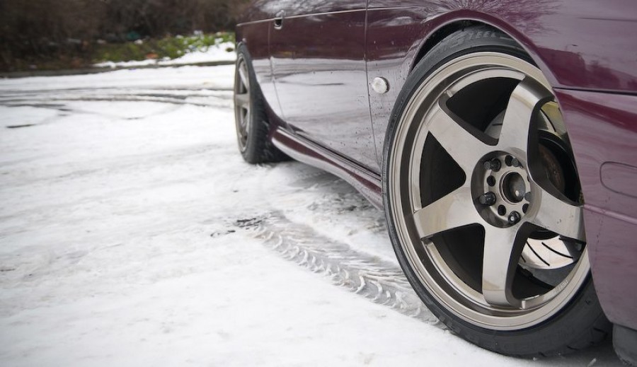Nissan Silvia S14 wheels Rota GTR 18″ 9.5J ET5 225/40 235/40