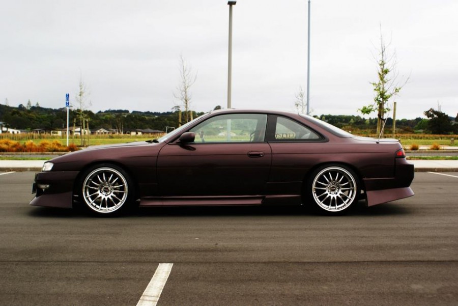 Nissan Silvia S14 wheels .COM Racing Chrome 18″ 9J ET15 225/40