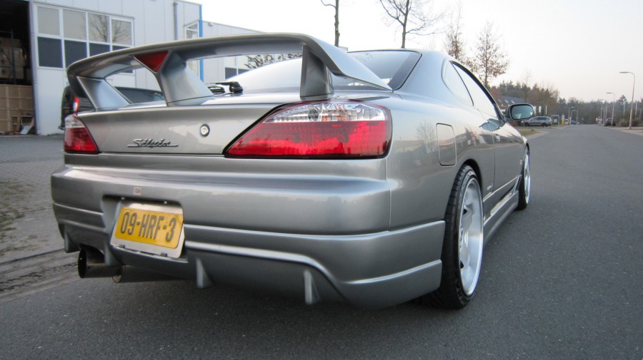 Nissan Silvia S15 wheels Rota GTR 18″ 8.5J ET35 215/40 GTR-D 10J 255/35