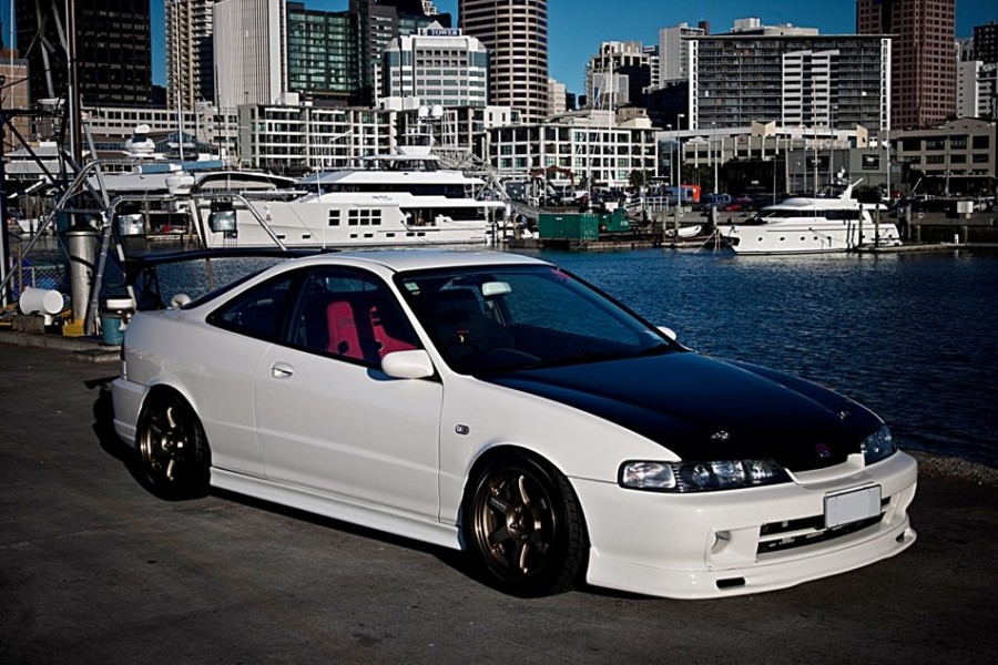 Acura Integra DB6-DB9, DC1-DC2, DC4 wheels Rays Volk Racing TE37 16″ 8J ET15 215/45