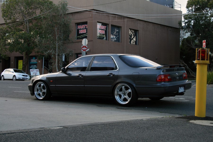 Acura Legend wheels SSR Professor SP1 18″ 8J ET49 215/35 9J ET37 225/40