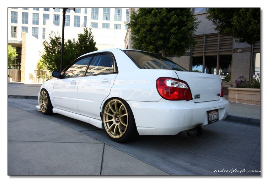 Subaru Impreza wheels Rota G-force 18″ 9J ET35 225/40 WRX STI 