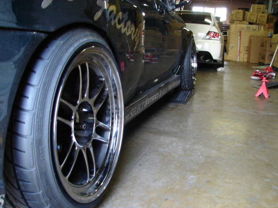 Subaru Impreza wheels Enkei RPF1 18″ 10.5J ET15 265/35 WRX STI 