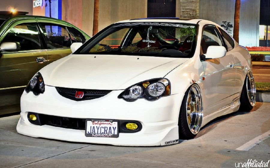 Acura RSX wheels BBS RS 18″ 8J ET35 215/40 9J ET40 225/40