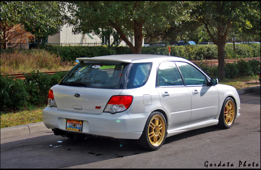 Subaru Impreza wheels Enkei RPF1 17″ 8J ET40 235/40 WRX Wagon 