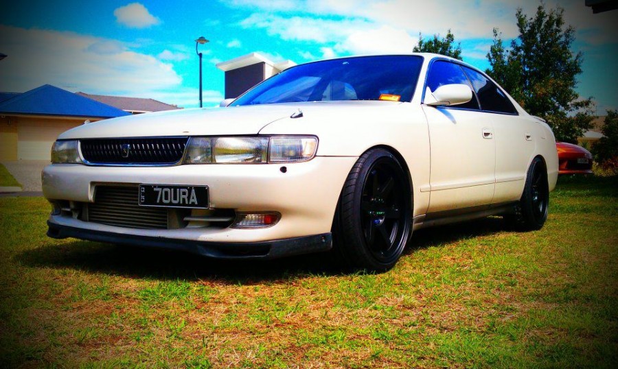 Toyota Chaser 90 wheels Varrstoen ES 2.2.1 18″ 9.5J ET30 225/40