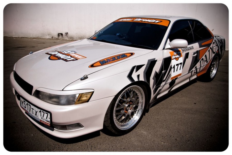Toyota Chaser 100 wheels Work VS-XX 18″ 9.5J ET35 245/45 10.5J ET25 275/35