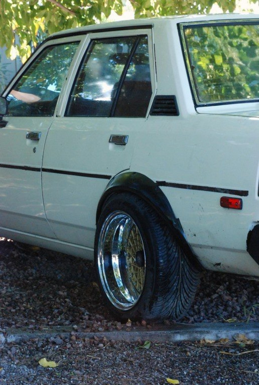 Toyota Corolla E70 wheels Epsilon  15″ 7.5J ET-18 195/65 8J