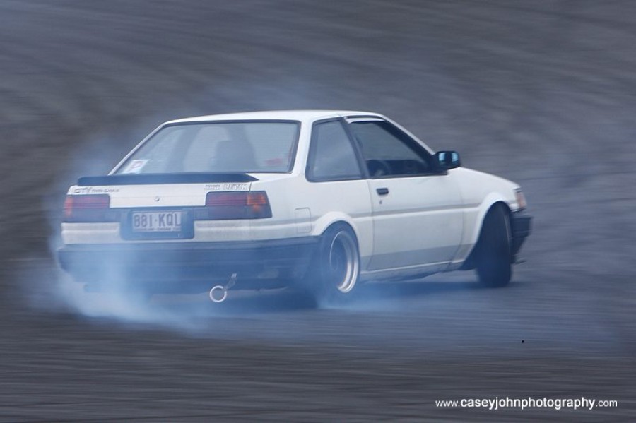 Toyota Corolla Levin AE85/AE86 wheels Work Equip 03 14″ 8J ET-15 185/60 8.5J ET-22 195/60
