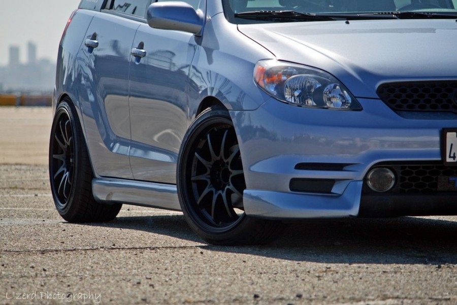 Toyota Matrix E130 wheels Rota DPT 18″ 9J ET20 225/40 10J 245/40