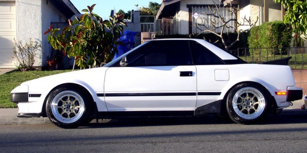 Toyota MR2
