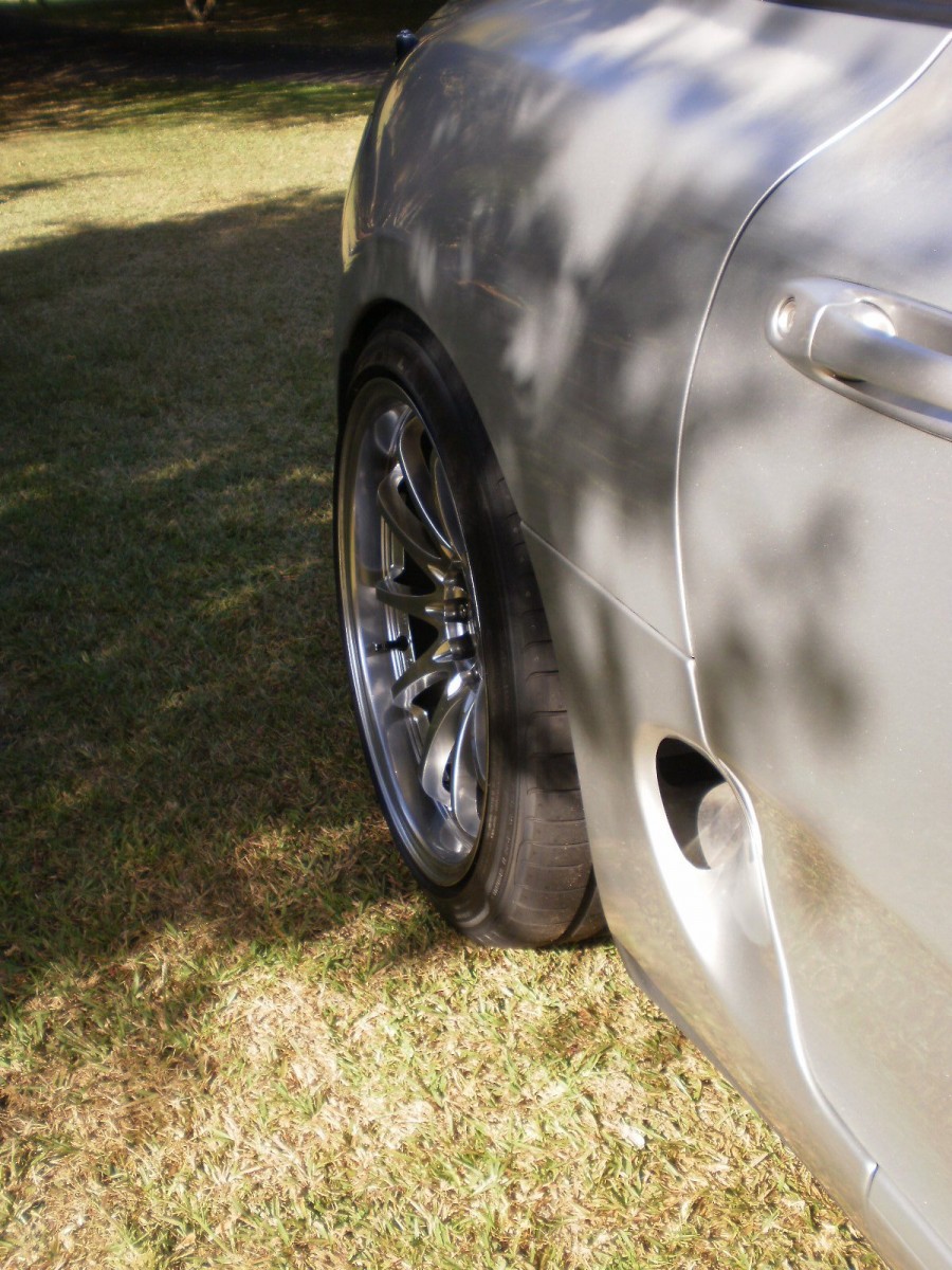 Toyota Supra A80 wheels Varrstoen ES 3 18″ 9.5J ET12 235/40 10.5J ET22 265/35
