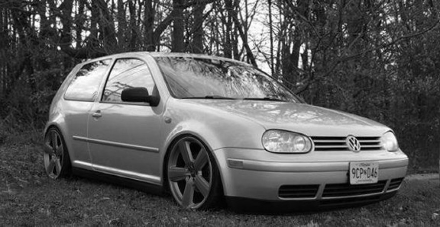Volkswagen Golf MK4 wheels Raderwerk Flare5-A2 19″ 8J ET30 215/35 9J ET35