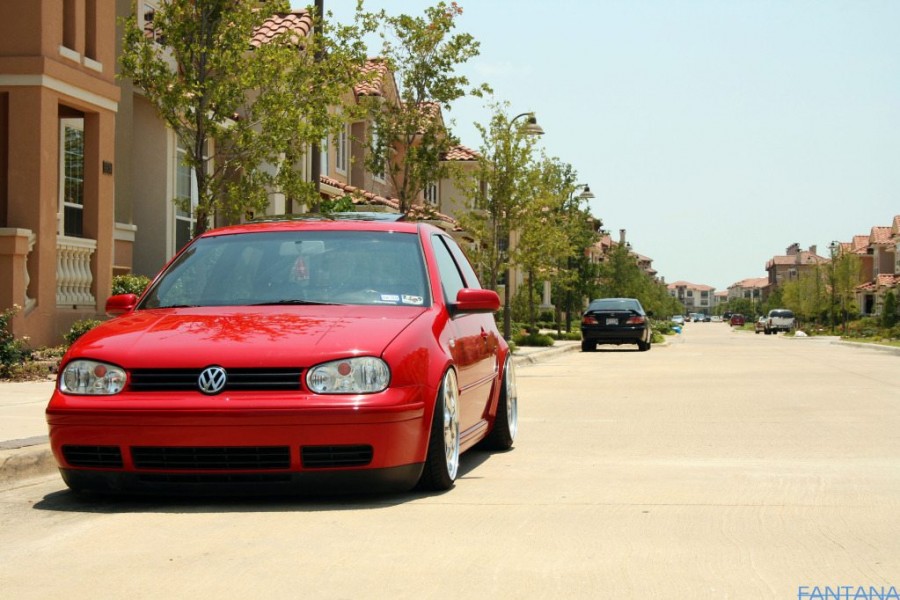 Volkswagen Golf MK4 wheels Kinesis Supercup 18″ 9J ET55 215/35 10J ET45 225/35