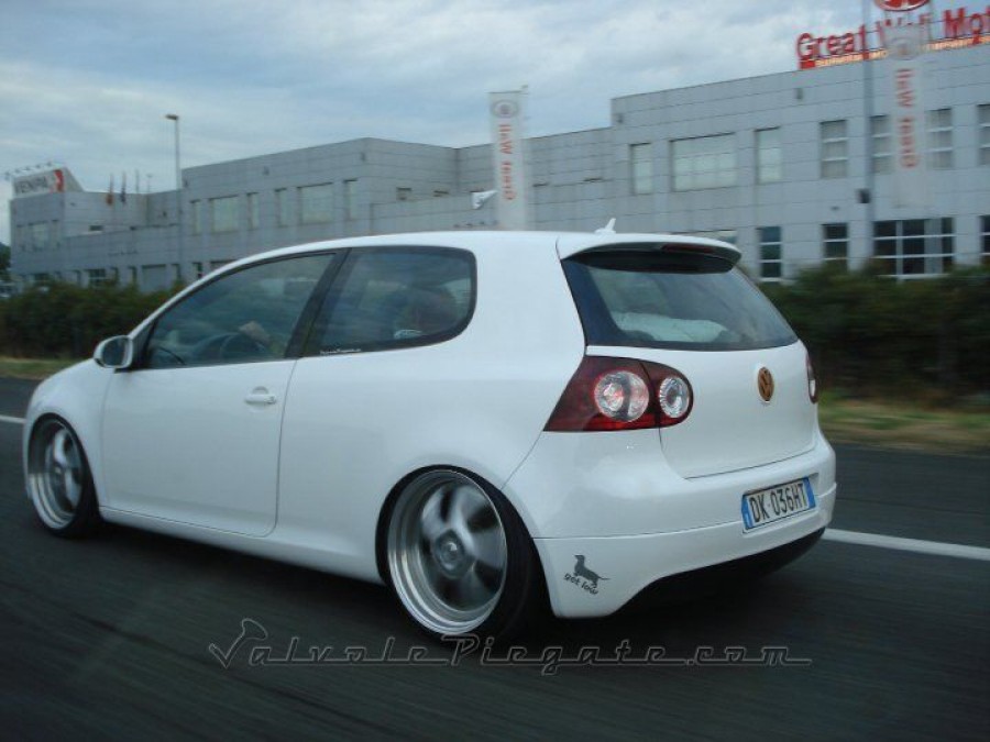 Volkswagen Golf MK5 wheels RH Turbo P 19″ 8.5J ET52 225/35 9.5J