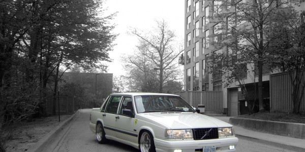 Volvo 700