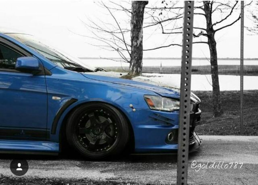 Mitsubishi Lancer X wheels Aodhan AH03 18″ 9.5J ET28 215/40