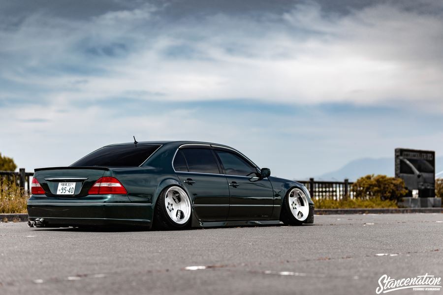 Toyota Celsior LS 430, XF30 wheels Work Lanvec LD1 19″ 10J ET-21 12J ET-46