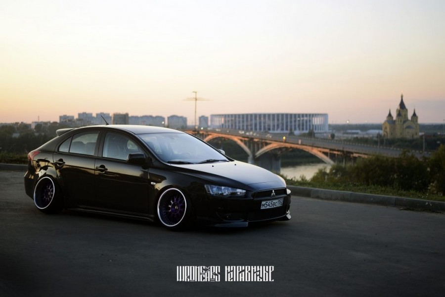Mitsubishi Lancer X wheels Work VS-XX 18″ 10.5J 215/35 11J