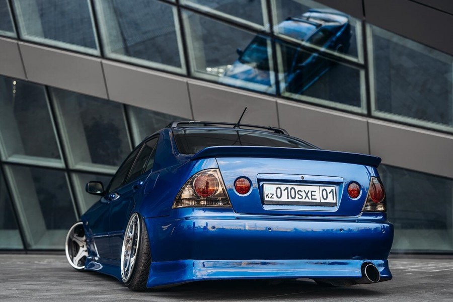 Lexus IS XE10 wheels Super Star Leon Hardiritt Orden