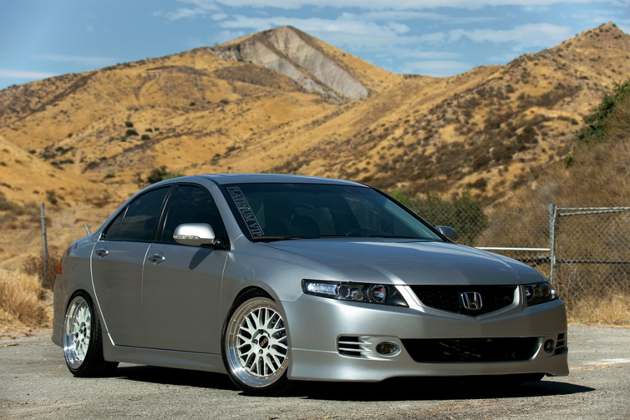 Acura TSX wheels BBS LM 18″ 8J ET22 205/40 9J ET27 215/40