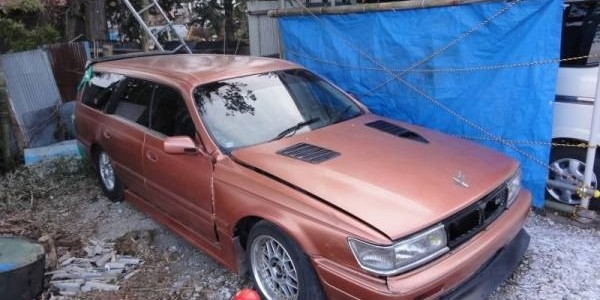 Nissan Stagea