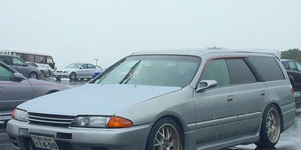 Nissan Stagea