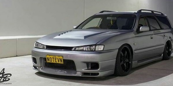 Nissan Stagea