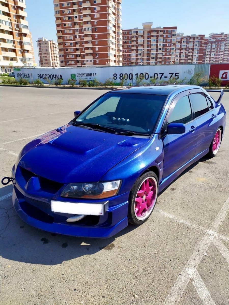 Mitsubishi Lancer Evolution VII wheels Piaa Roza Four 18″