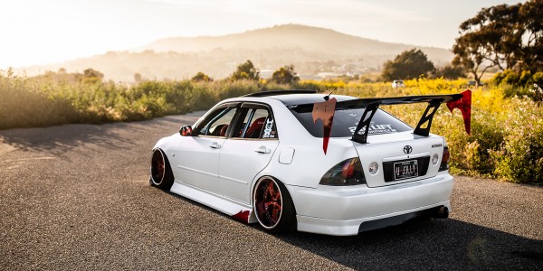 Lexus IS