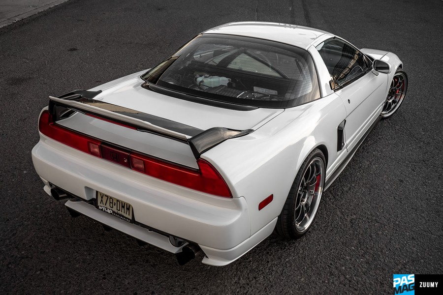 Acura NSX 1 generation. NA1, NA2 wheels Advan Yokohama RZ-DF 18″ 8J ET37 215/35 19″ 10J ET35 275/30