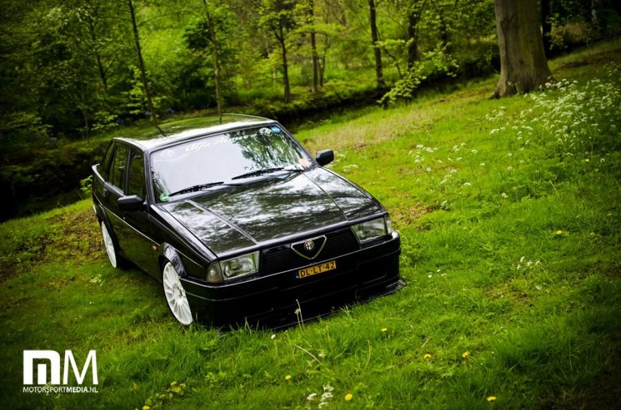 Alfa Romeo 75/Milano wheels OZ Racing Supertourismo GT 17″ 8J ET35 205/40 215/40