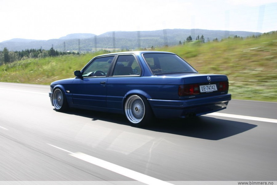 BMW 3 series E30 wheels BBS RC090 17″ 9J ET21 205/40 9.5J ET17 215/40