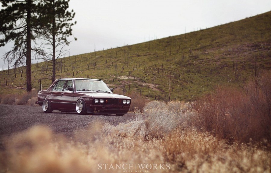 BMW 5 series E28 wheels ARE 398 16″ 9.5J ET35 195/45