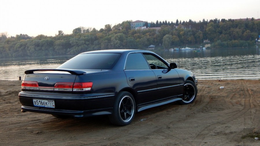 Toyota Mark II 100 wheels Rays Volk Racing TE37 17″ 7.5J ET35