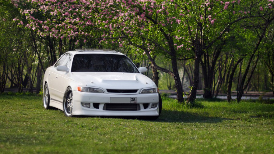 Toyota Mark II 90 wheels Work Varianza T1S 18″