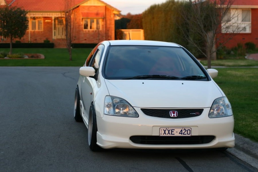 Honda Civic EU/ES/EP/EM wheels Desmond Regamaster Marquis Promada 17″ 9J ET18 215/45