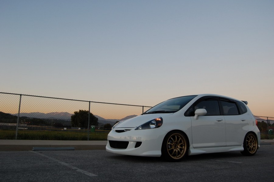 Honda Fit 2 generation wheels Rays Volk Racing CE28N 17″ 7.5J ET43 205/40
