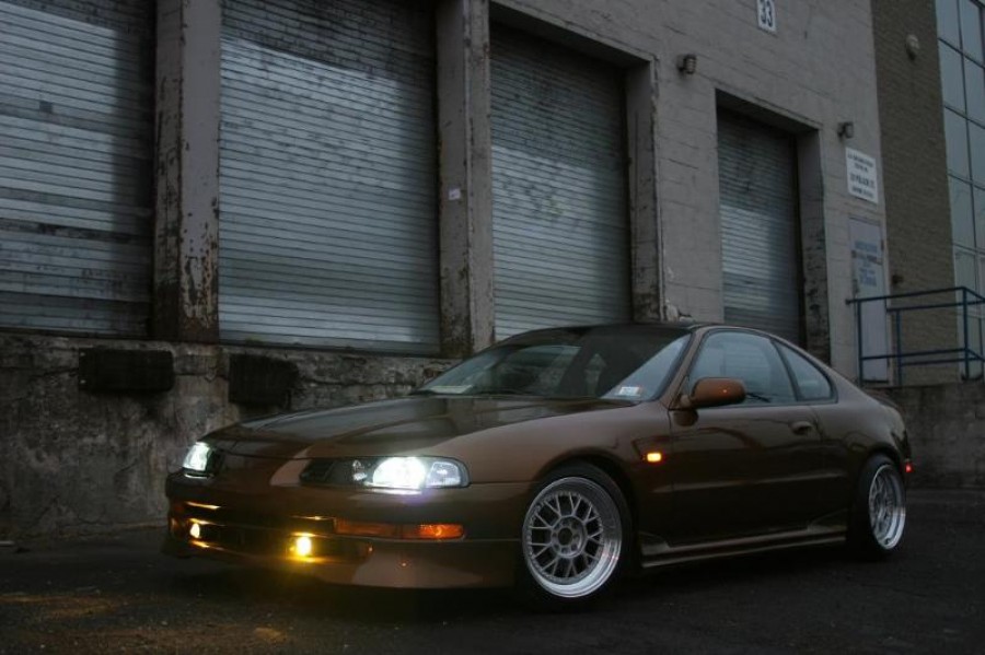 Honda Prelude  BA8/9, BB1, BB2, BB3, BB4 wheels Miro STP1 16″ 7.5J ET30 185/50 9J ET15 205/45