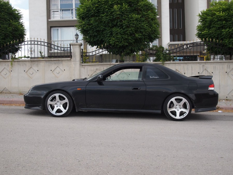Honda Prelude BB5, BB6, BB7, BB8, BB9 wheels Rotiform NUE 17″ 8J ET30 205/40