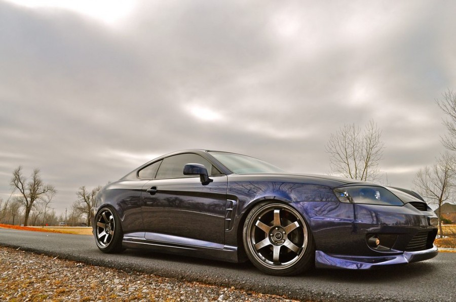Hyundai Tiburon wheels Rota Grid 18″ 8.5J ET40 215/40 10J ET35 225/40